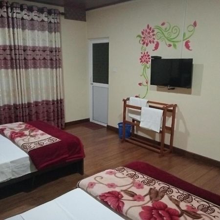Thuvaraga Inn Нувара-Элия Экстерьер фото
