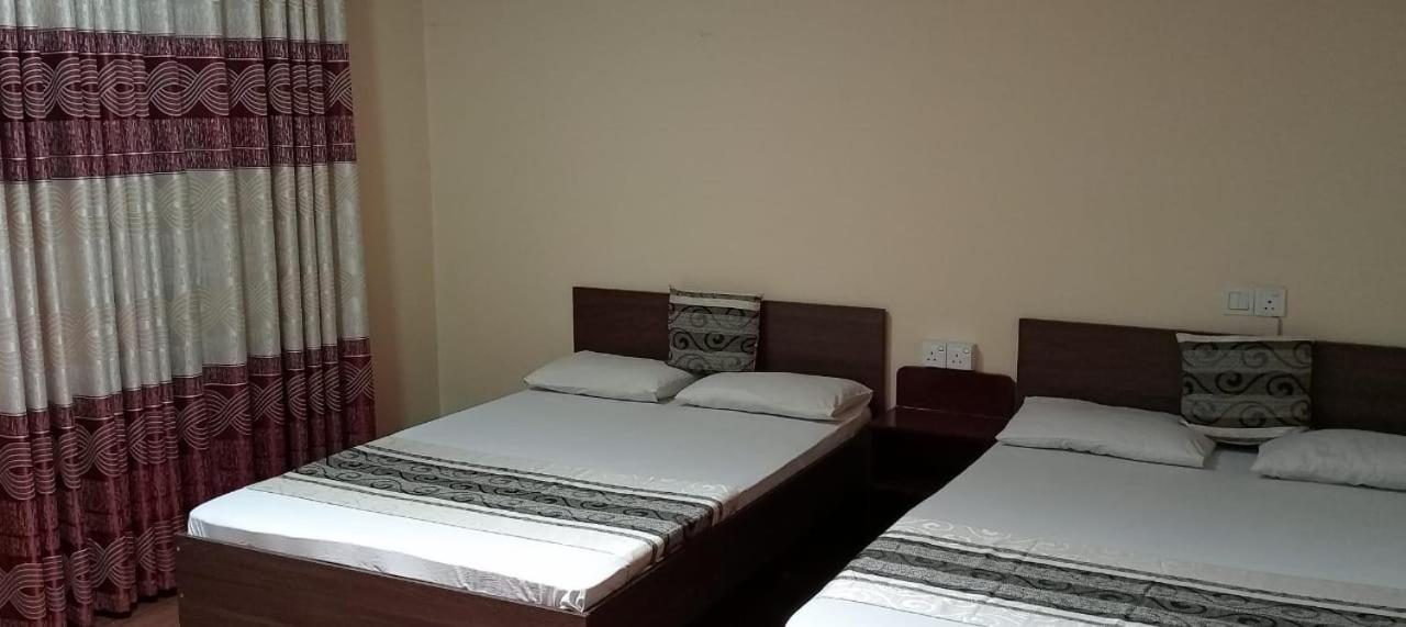 Thuvaraga Inn Нувара-Элия Экстерьер фото